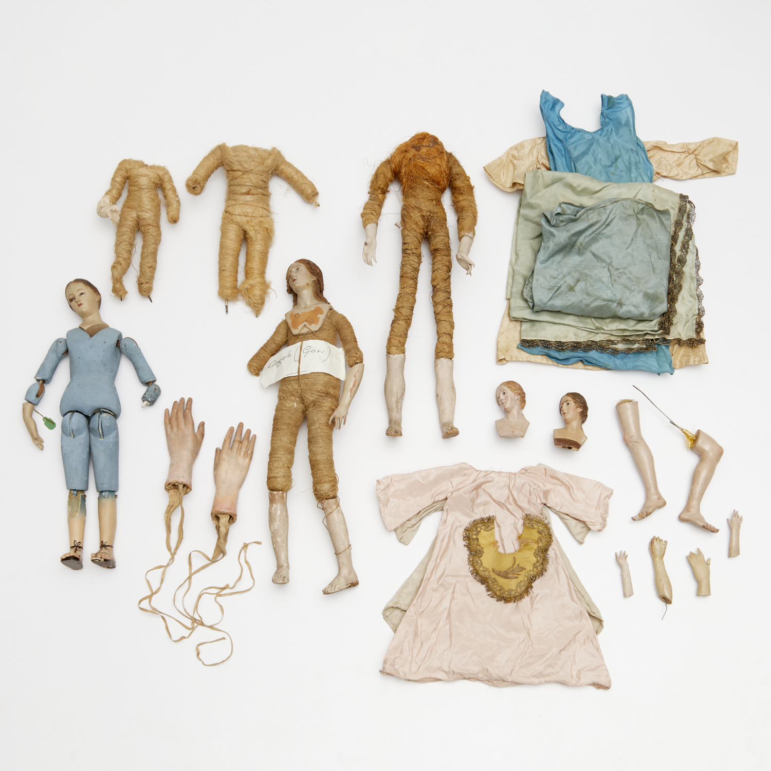 GROUP NEAPOLITAN CRECHE FIGURES,