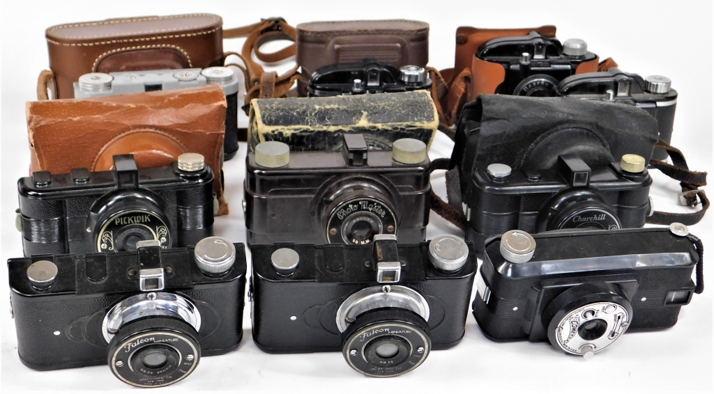 GROUP OF 10 1940S-1950S AMERICAN