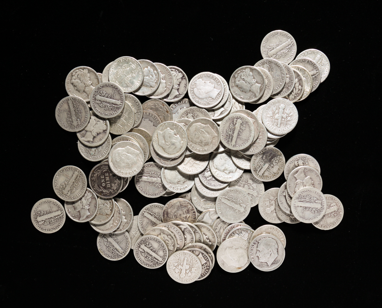 GROUP OF 100 SILVER DIMES INCLUDING