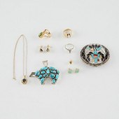 GROUP OF 11 PIECES OF JEWELRY