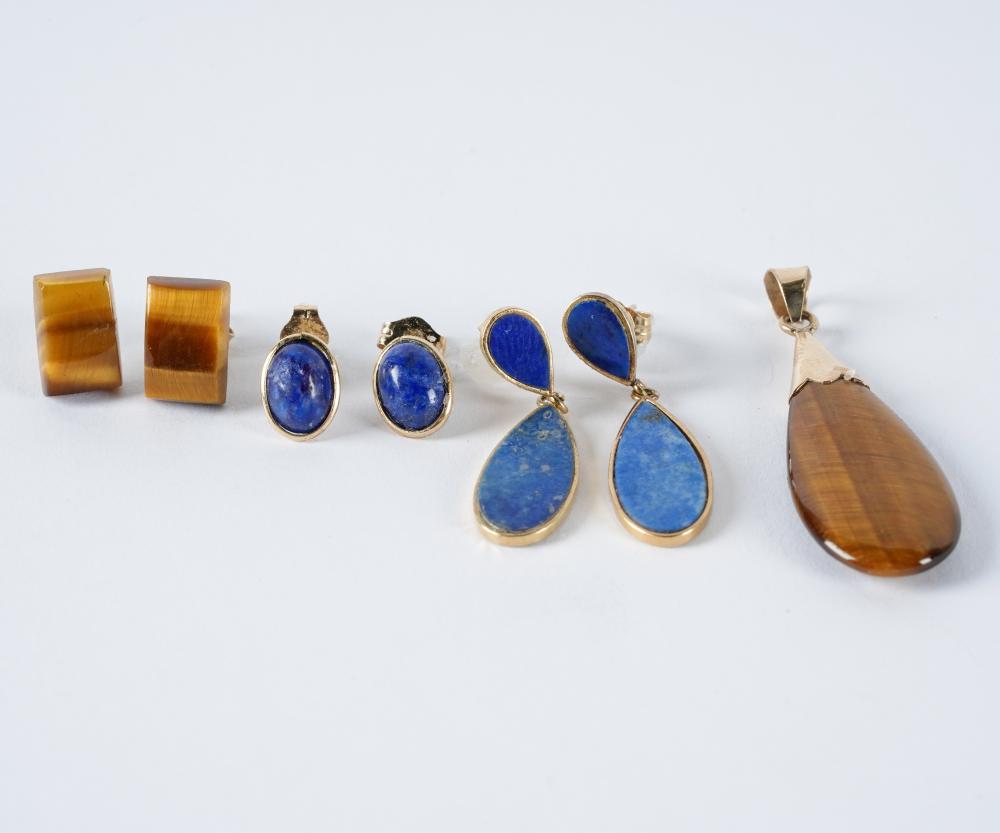 GROUP OF 14 KARAT YELLOW GOLD