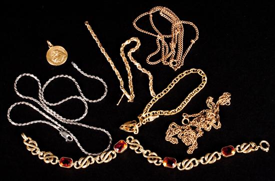 Group of 14K gold chains and one