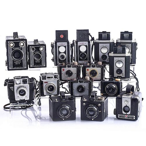 GROUP OF 16 KODAK BROWNIE