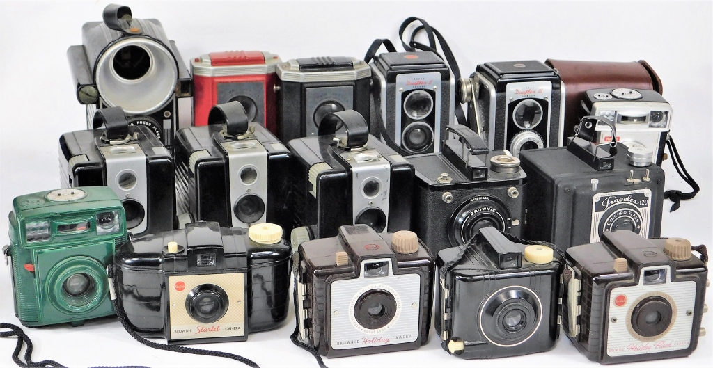 GROUP OF 16 PLASTIC BODY CAMERAS #1