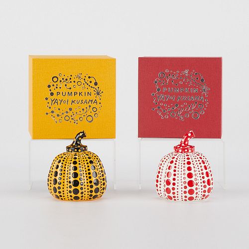GROUP OF 2 YAYOI KUSAMA CAST