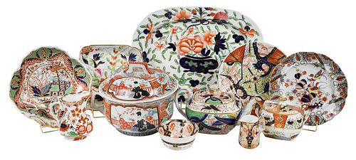 GROUP OF 29 TABLE OBJECTS IN THE