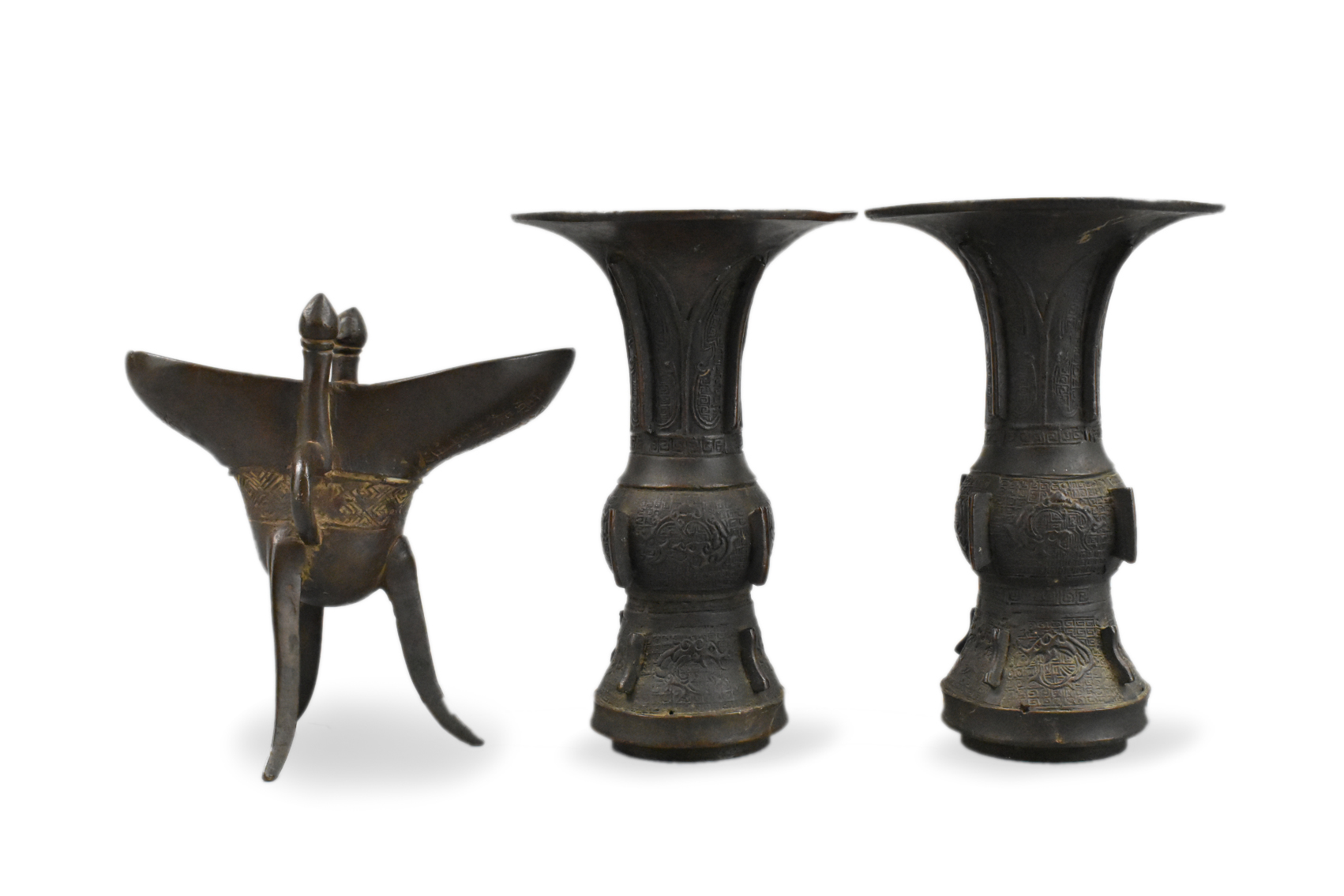 GROUP OF 3 CHINESE BRONZE JUE