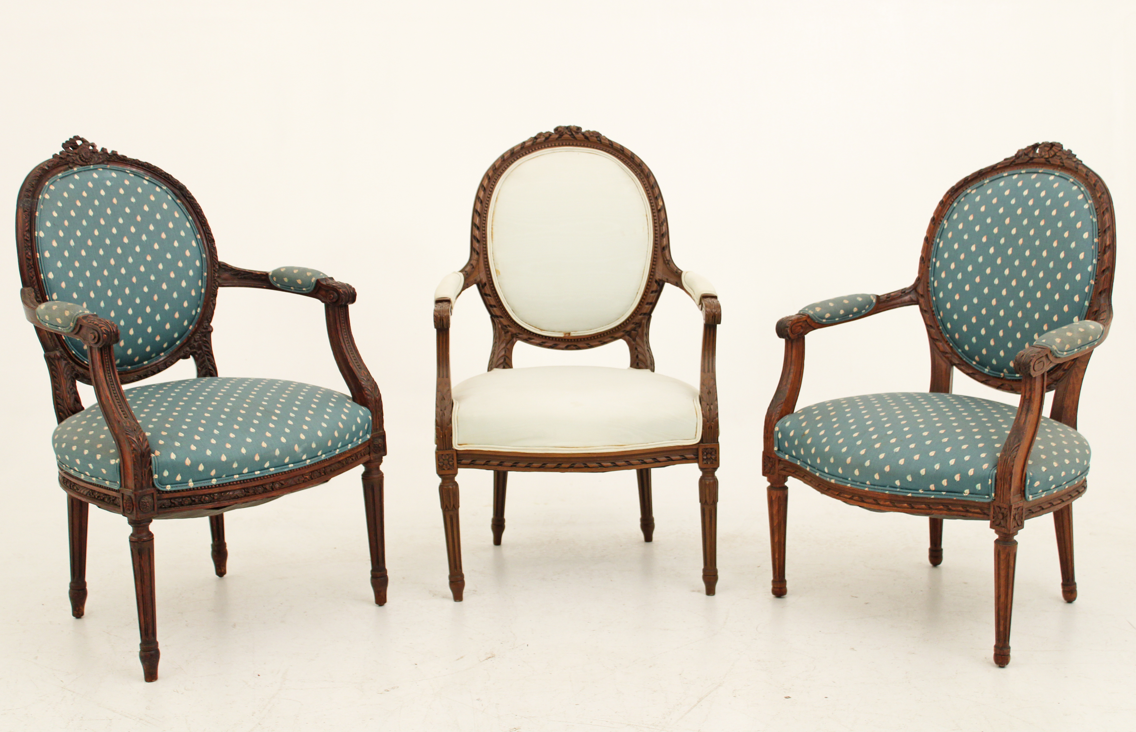 GROUP OF 3 LOUIS XVI STYLE CARVED