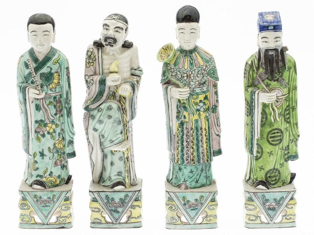 GROUP OF 4 CHINESE PORCELAIN