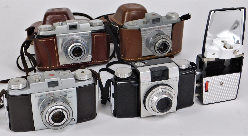 GROUP OF 4 KODAK PONY CAMERAS Group