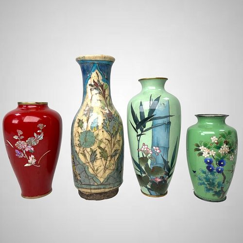 GROUP OF 4 VINTAGE JAPANESE