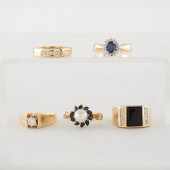 GROUP OF 5 GOLD RINGS - 14K &