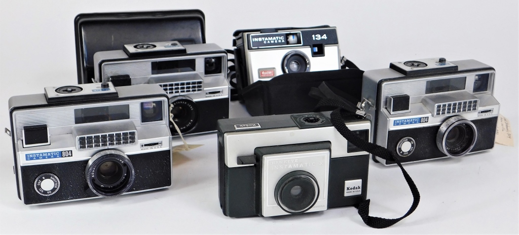 GROUP OF 5 KODAK INSTAMATIC CAMERAS