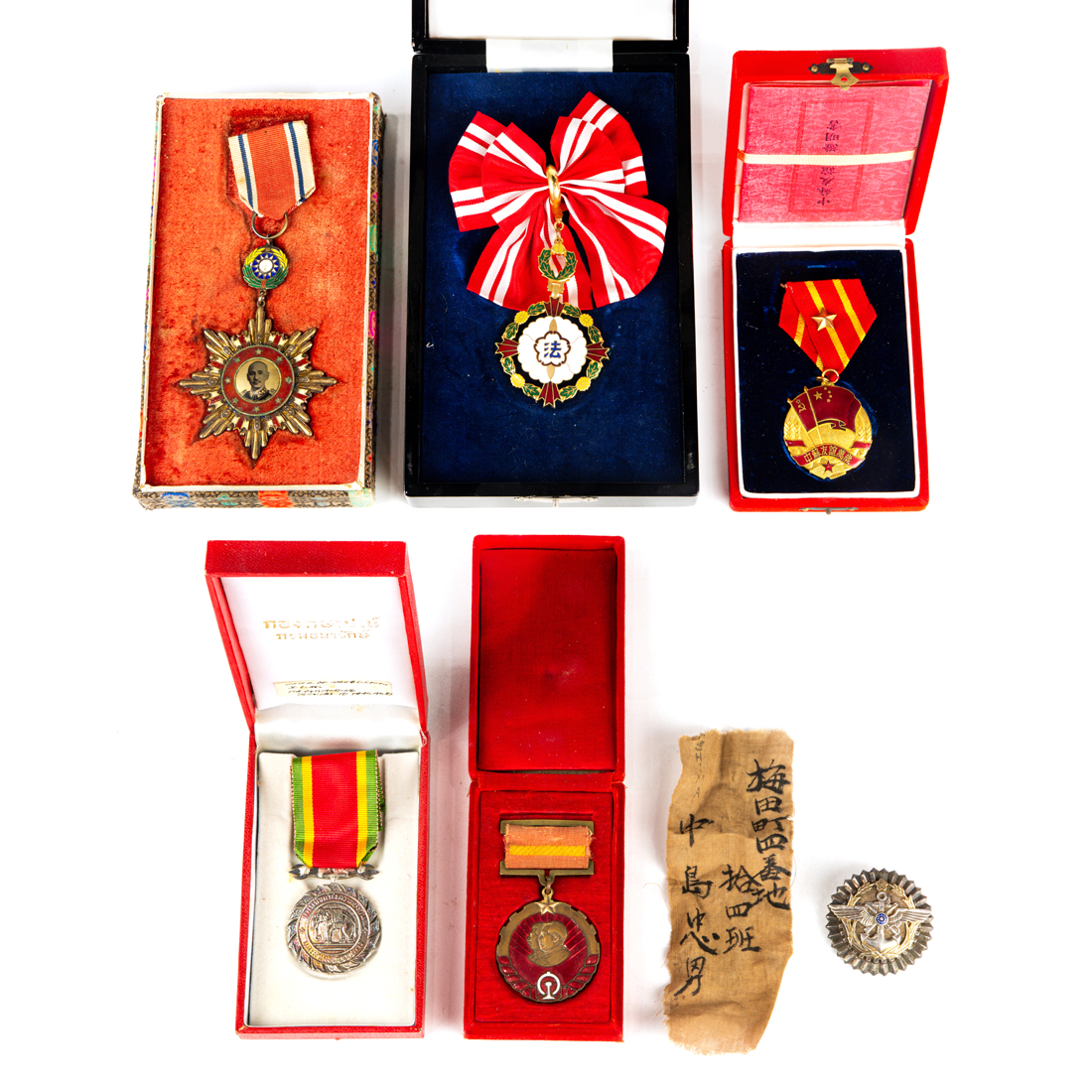 GROUP OF (6) ASIAN MEDALS Group
