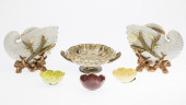 GROUP OF 6 DECORATIVE CERAMICS
