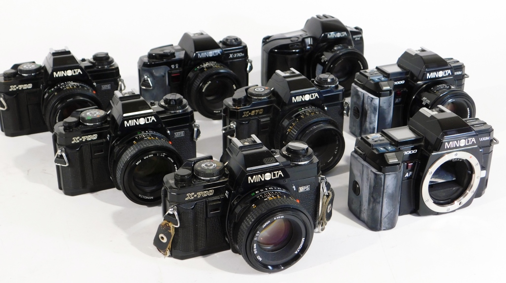 GROUP OF 8 MINOLTA 35MM SLR CAMERAS