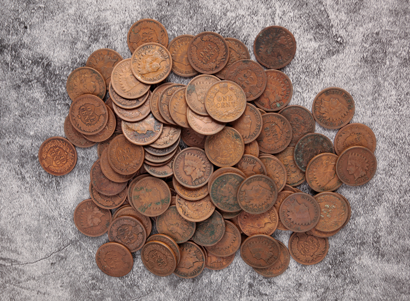 GROUP OF 98 UNSORTED INDIAN HEAD