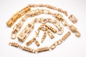 GROUP OF AMERICAN CARVED WHIMS