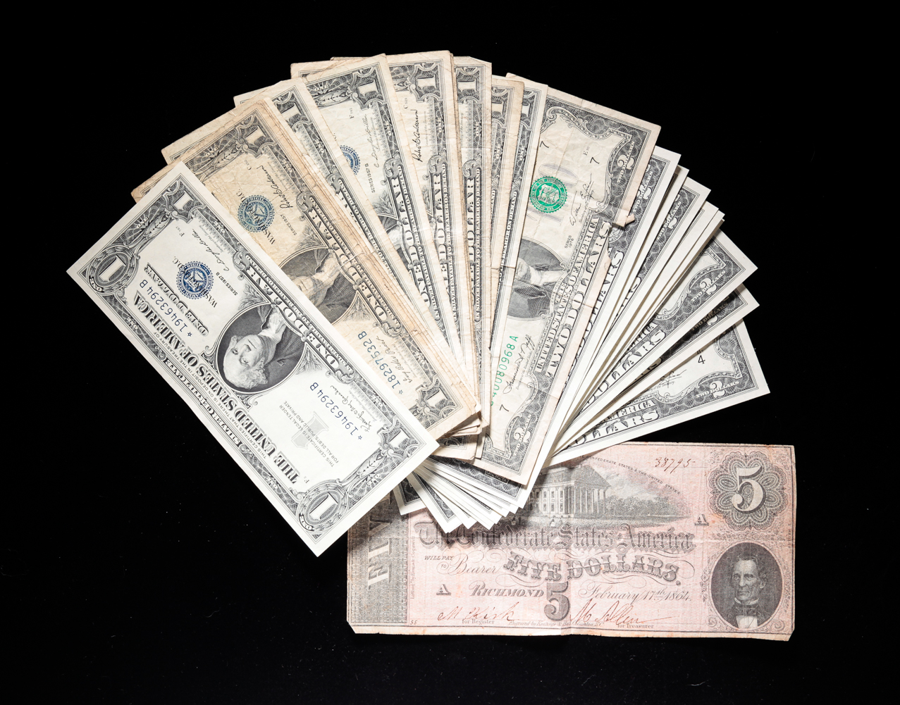 GROUP OF AMERICAN PAPER CURRENCY