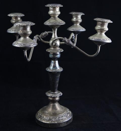 GROUP OF AMERICAN SILVER AND