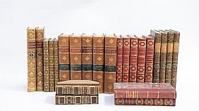 GROUP OF ANTIQUE BOOKSGROUP OF