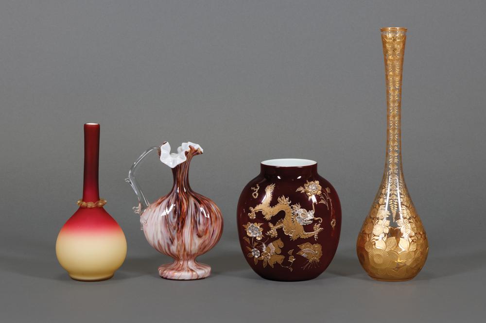 GROUP OF ART GLASSGroup of Art