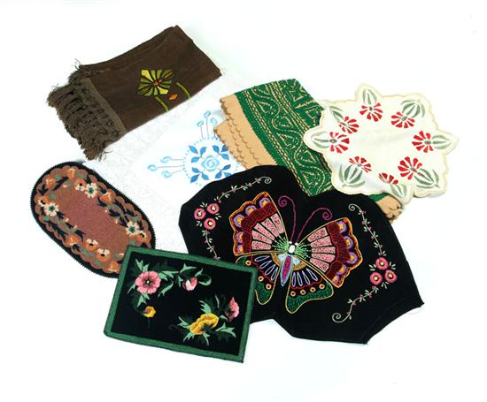 GROUP OF ARTS & CRAFTS TEXTILES. 