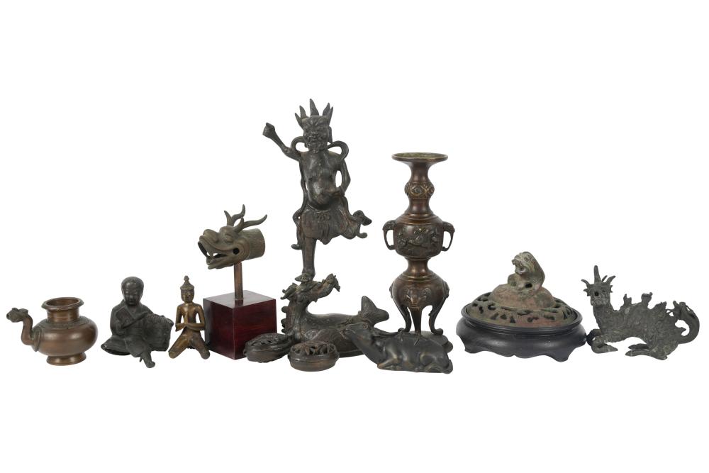 GROUP OF ASIAN BRONZESGroup of