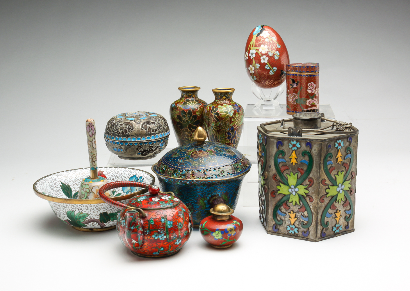 GROUP OF ASIAN CLOISONNE AND