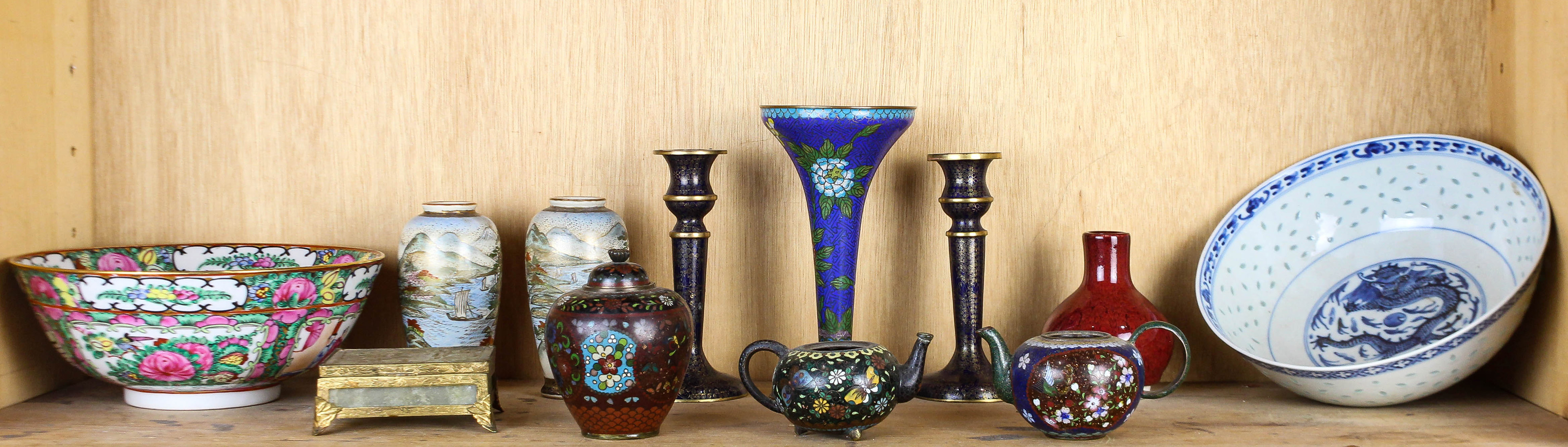 GROUP OF ASIAN DECORATIVES Group of