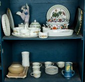 GROUP OF ASSOCIATED DECORATIVE