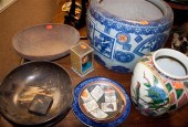 Group of assorted articles com