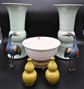 GROUP OF ASSORTED CHINESE ITEM