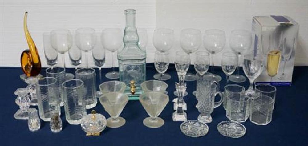 GROUP OF ASSORTED CRYSTAL AND GLASS