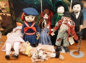 GROUP OF ASSORTED DOLLSGroup o