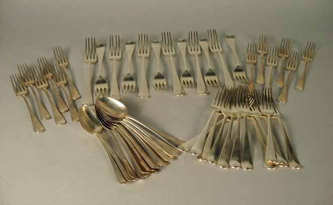 Group of assorted Georgian sterling