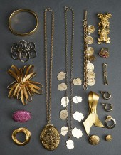 GROUP OF ASSORTED GOLD-FILLED