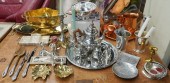 GROUP OF ASSORTED METAL HOUSEW