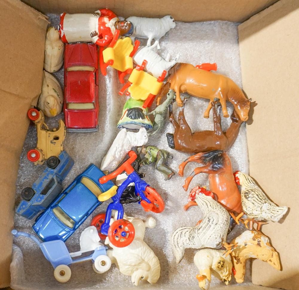 GROUP OF ASSORTED NOVELTY TOYS,