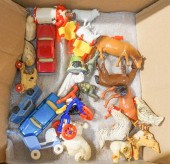 GROUP OF ASSORTED NOVELTY TOYS