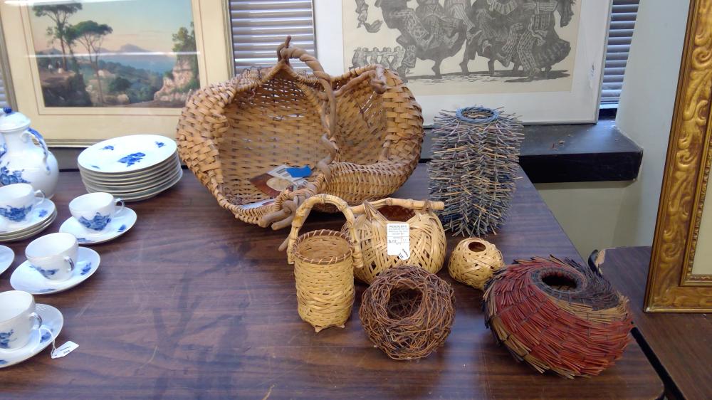 GROUP OF ASSORTED SPLIT OAK, PINE