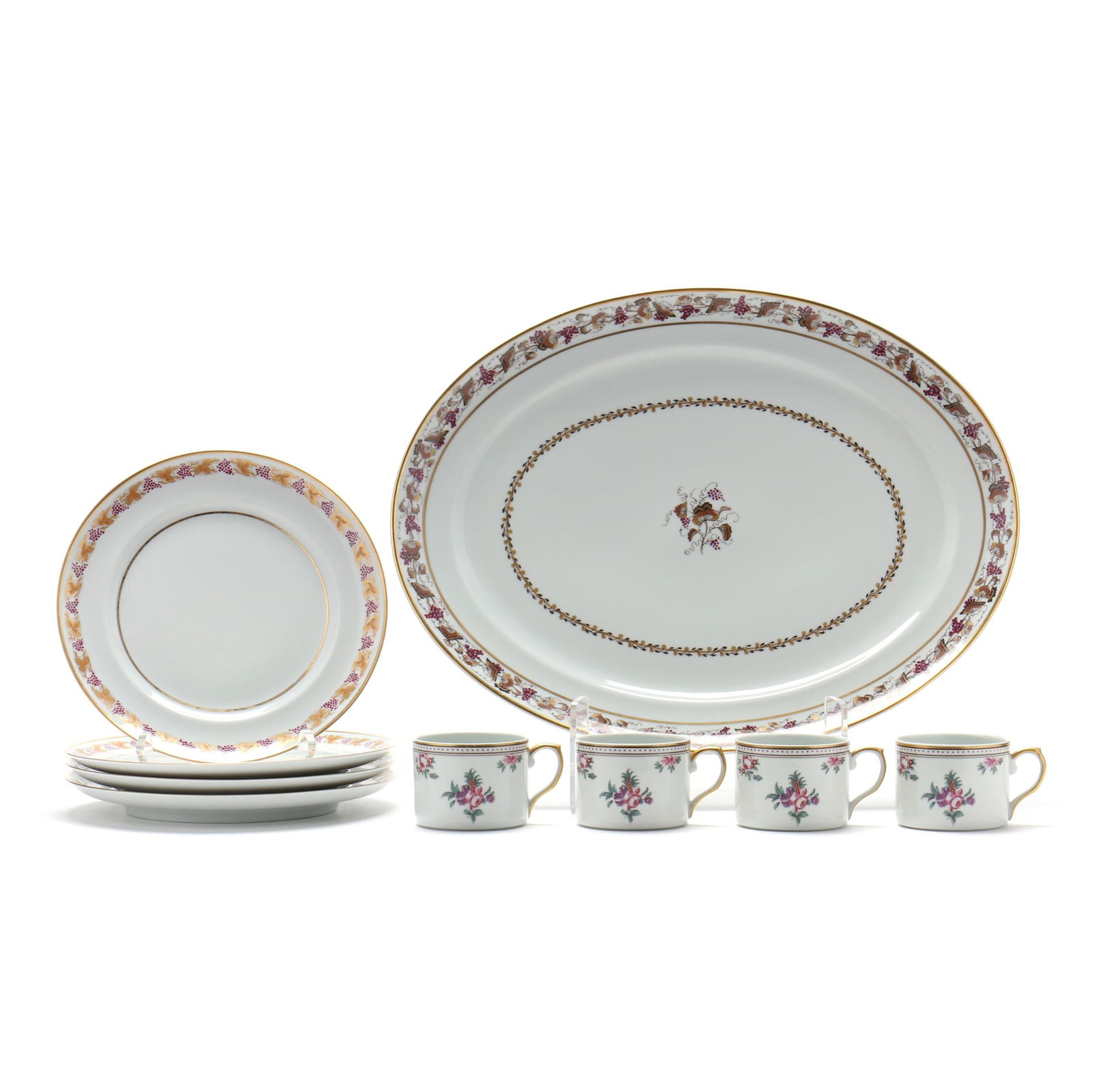 GROUP OF ASSORTED VISTA ALEGRE