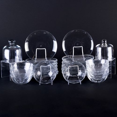 GROUP OF BACCARAT GLASSWAREAcid