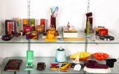 GROUP OF BAKELITE AND OTHER GE