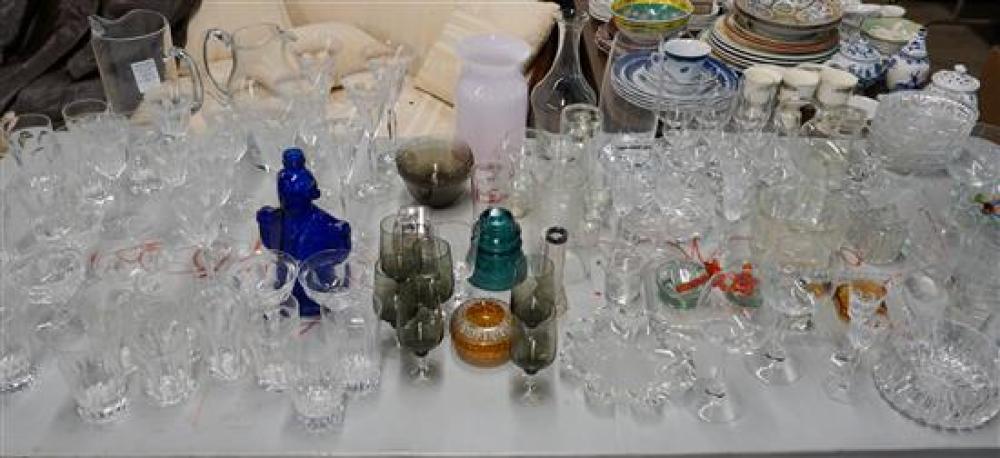 GROUP OF BAR GLASSWARE, PITCHERS