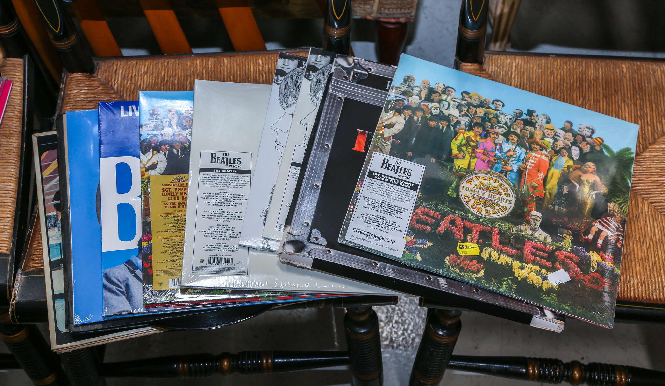 GROUP OF BEATLES LP ALBUMS