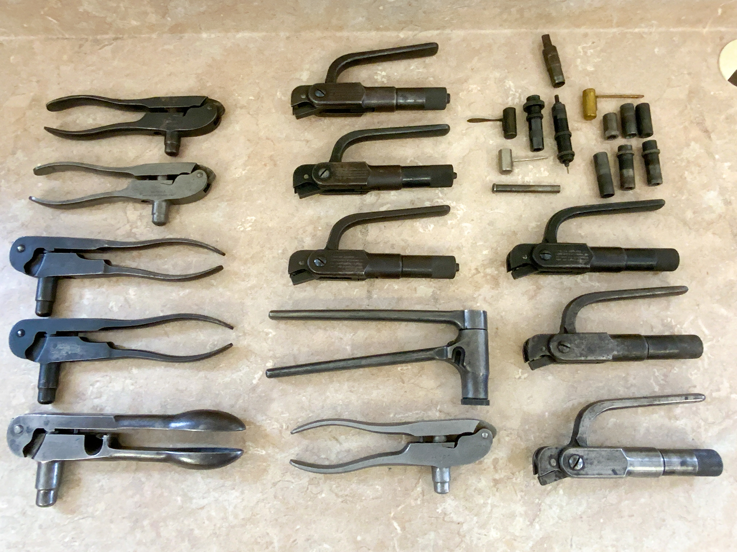 GROUP OF BULLET MOLDS AND RELOADING