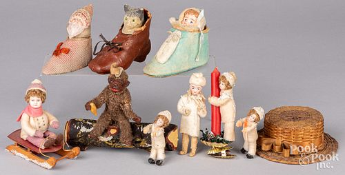 GROUP OF CANDY CONTAINERS, CA.