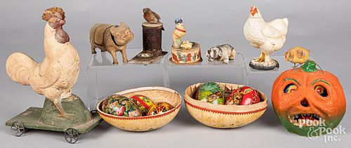 GROUP OF CANDY CONTAINERSGroup of