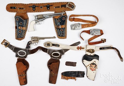 GROUP OF CAP GUNS, HOLSTERS AND